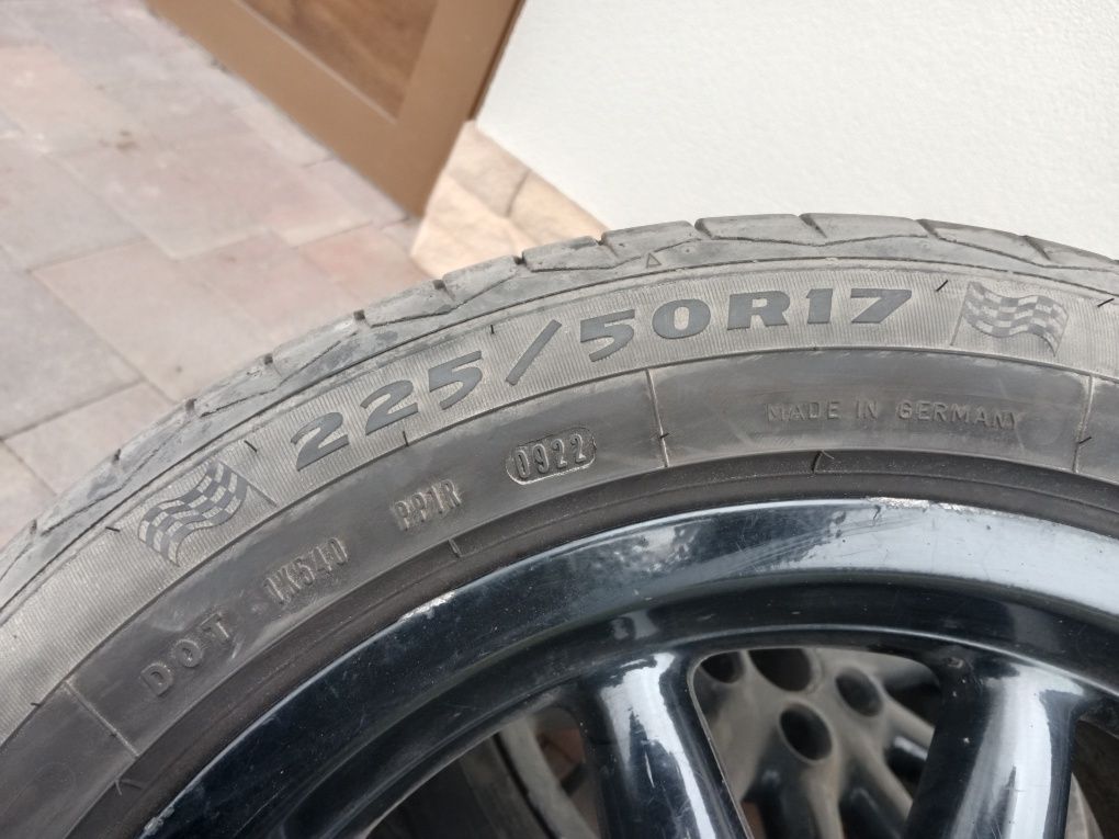 Opony Dębica 17" 225/50/R17 2022 r.