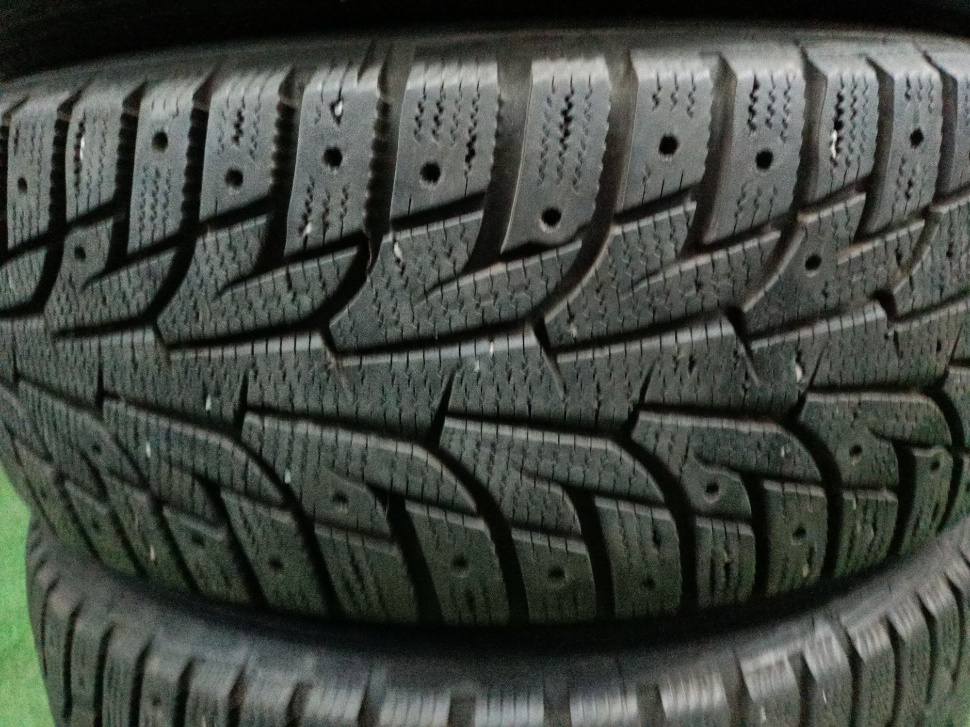 8mm 4 x 215/55/17 Hankook Opony Zimowe Wysyłka