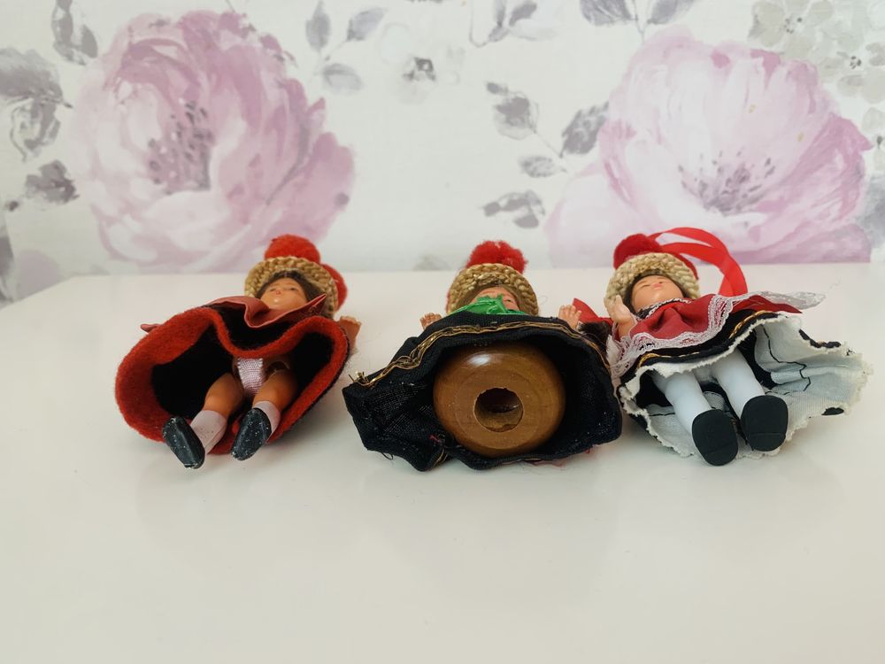 Mini lalki ludowe stroje, vintage prl