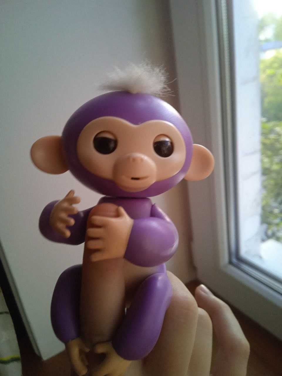 Интерактивная игрушка обезьянка FINGERLINGS клеймо 100% оригінал