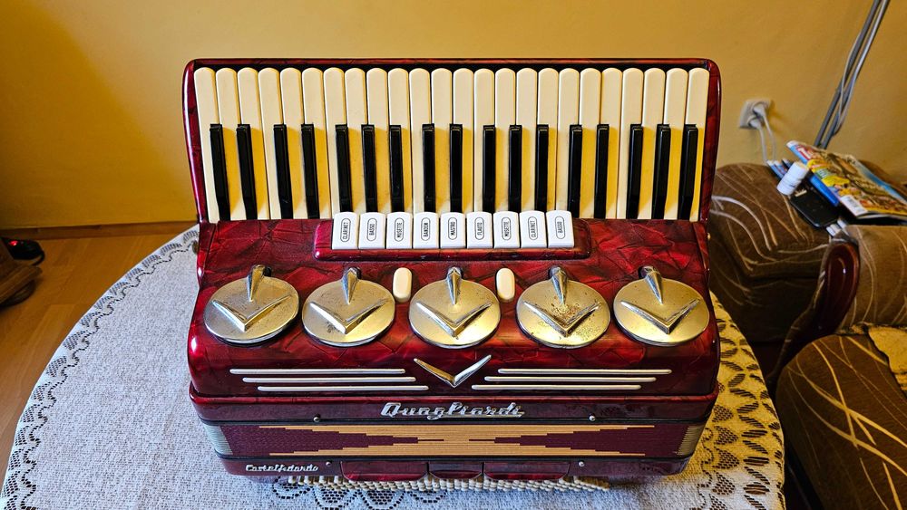 Akordeon Quag Pianoli