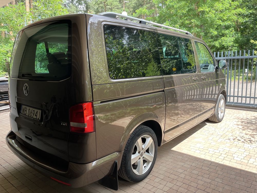 VW Caravelle 2014 SALON PL 2-właściciel BEZWYPADKOWY 2.0 TDi 140KM