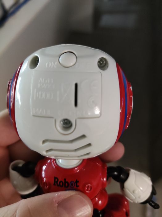 Robot com gravador Voz One Two Fun