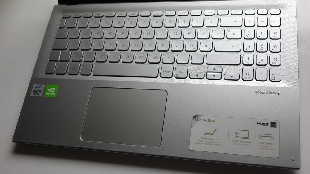 ASUS VivoBook F512J 15.6 FHD i5-1035G1 12 512 GeForce MX130 ОБСЛУЖЕН