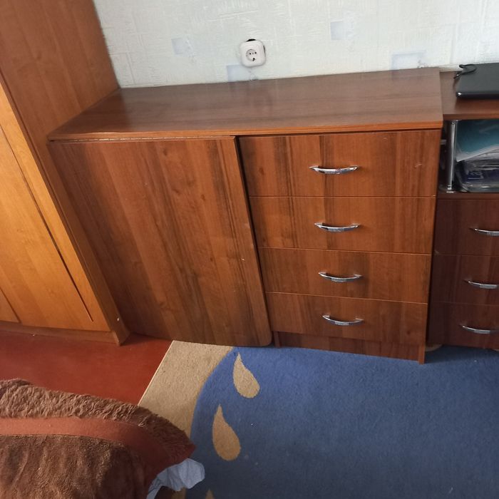 Стіл трансформер. Кутовий комп'ютерний, або пеленатор дитячий