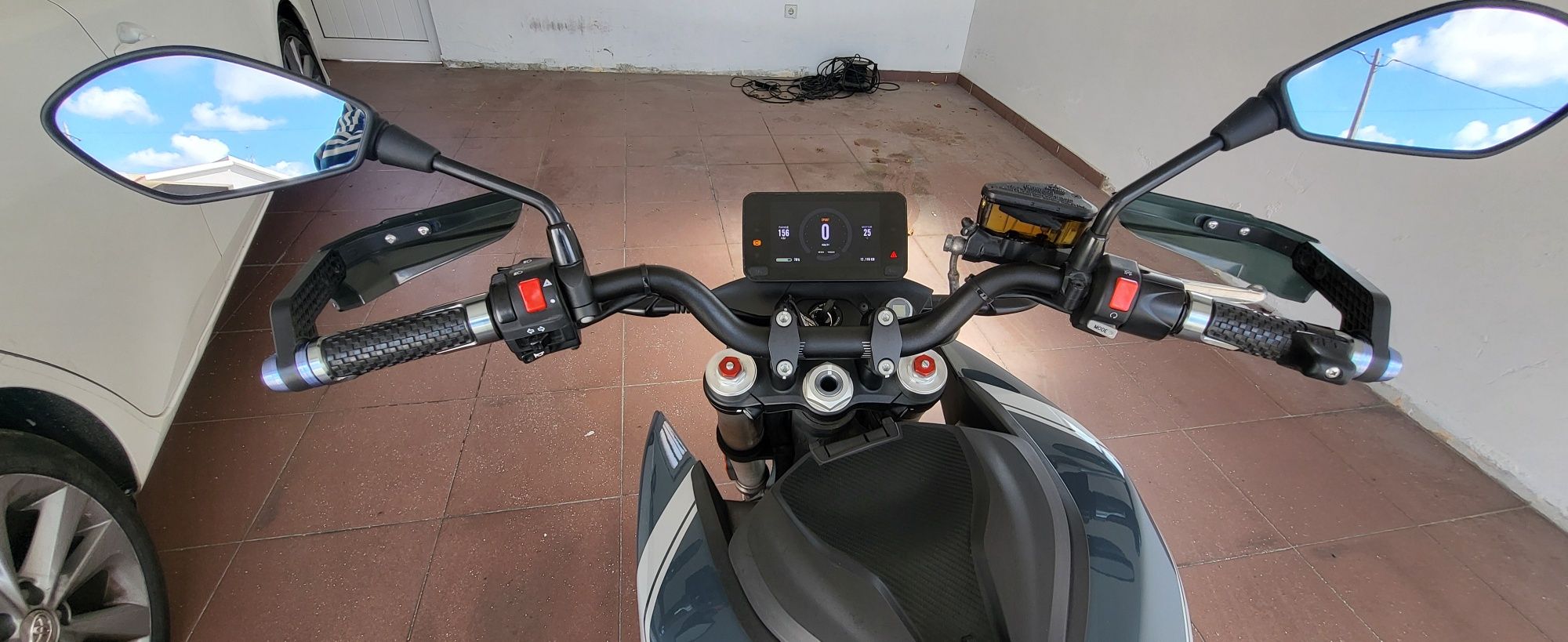 Mota elétrica zero S 14.4