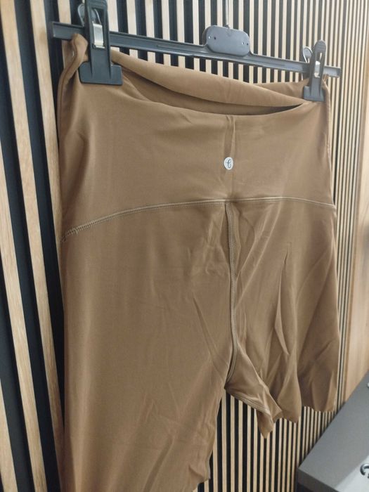 Szorty sportowe BAYDI – camel / cappuccino – NOWE – rozm. L