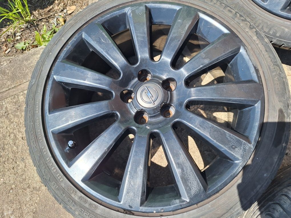 Alufelgi 5x110 18 ET37 Opel Astra H Meriva Zafira Vectra Alfa koła