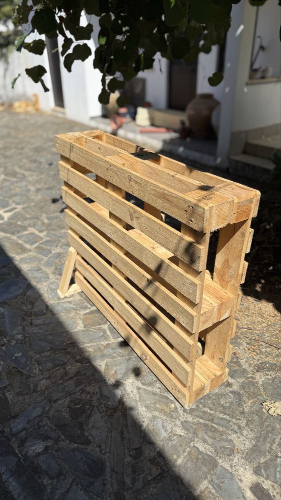Bares de paletes