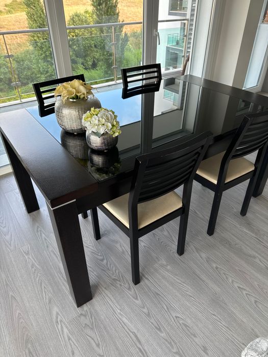 Mesa extensível (8 lugares)