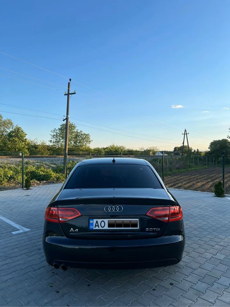 Продам Audi a4 b8