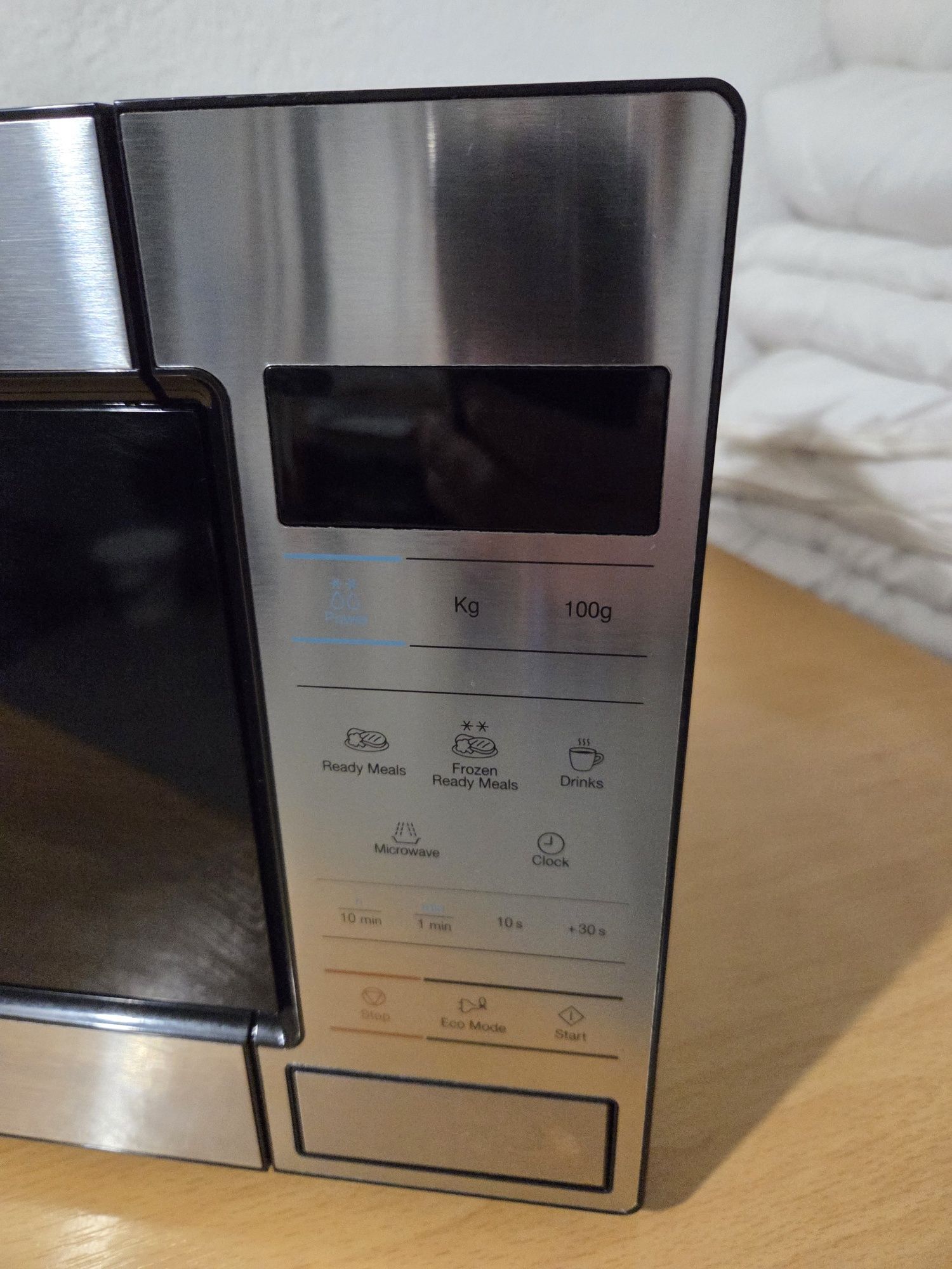 Mikrofalówka  Samsung ME83M