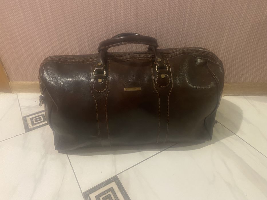 Дорожная сумка из натуральной кожи