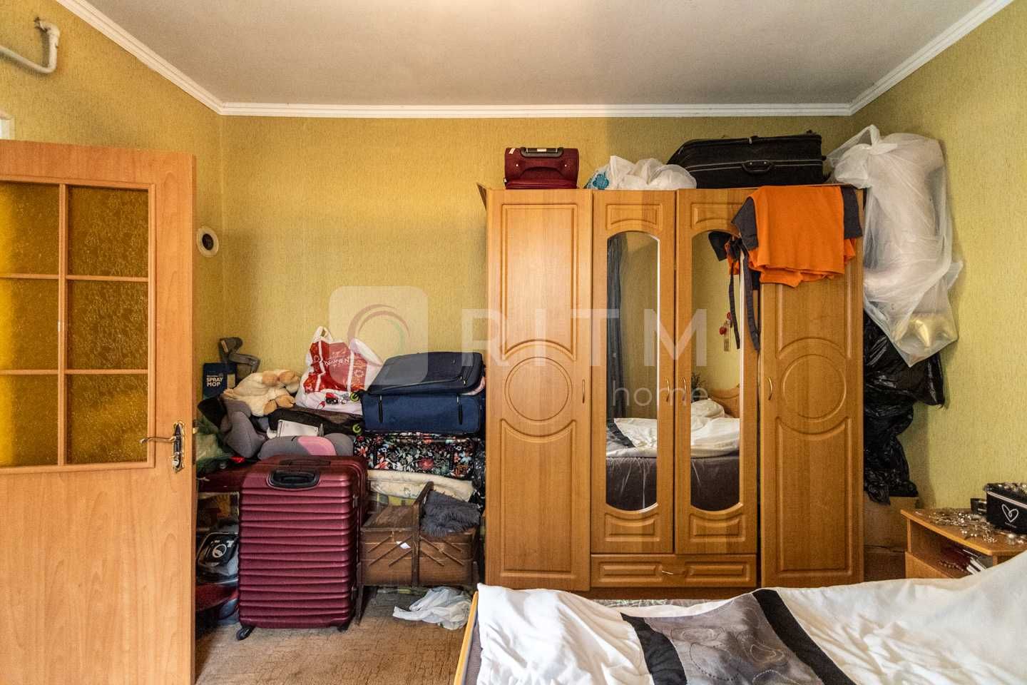 Продаж 3-кімнатної квартири в центрі міста!