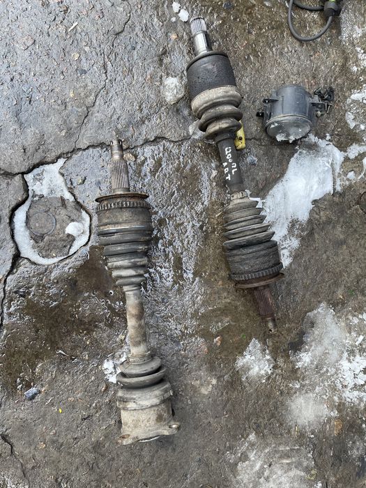 Полуось Mitsubishi l200 шрус Л200 Разборка Мицубиси Л200 2006-2013