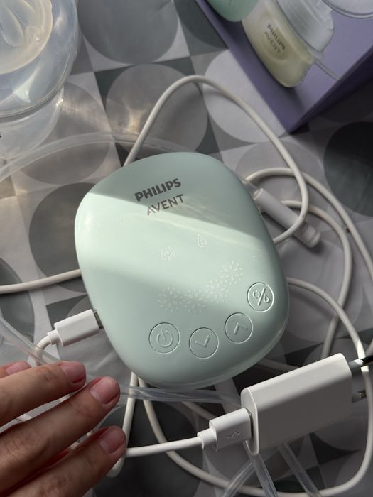 Електронний молоковідсмоктувач