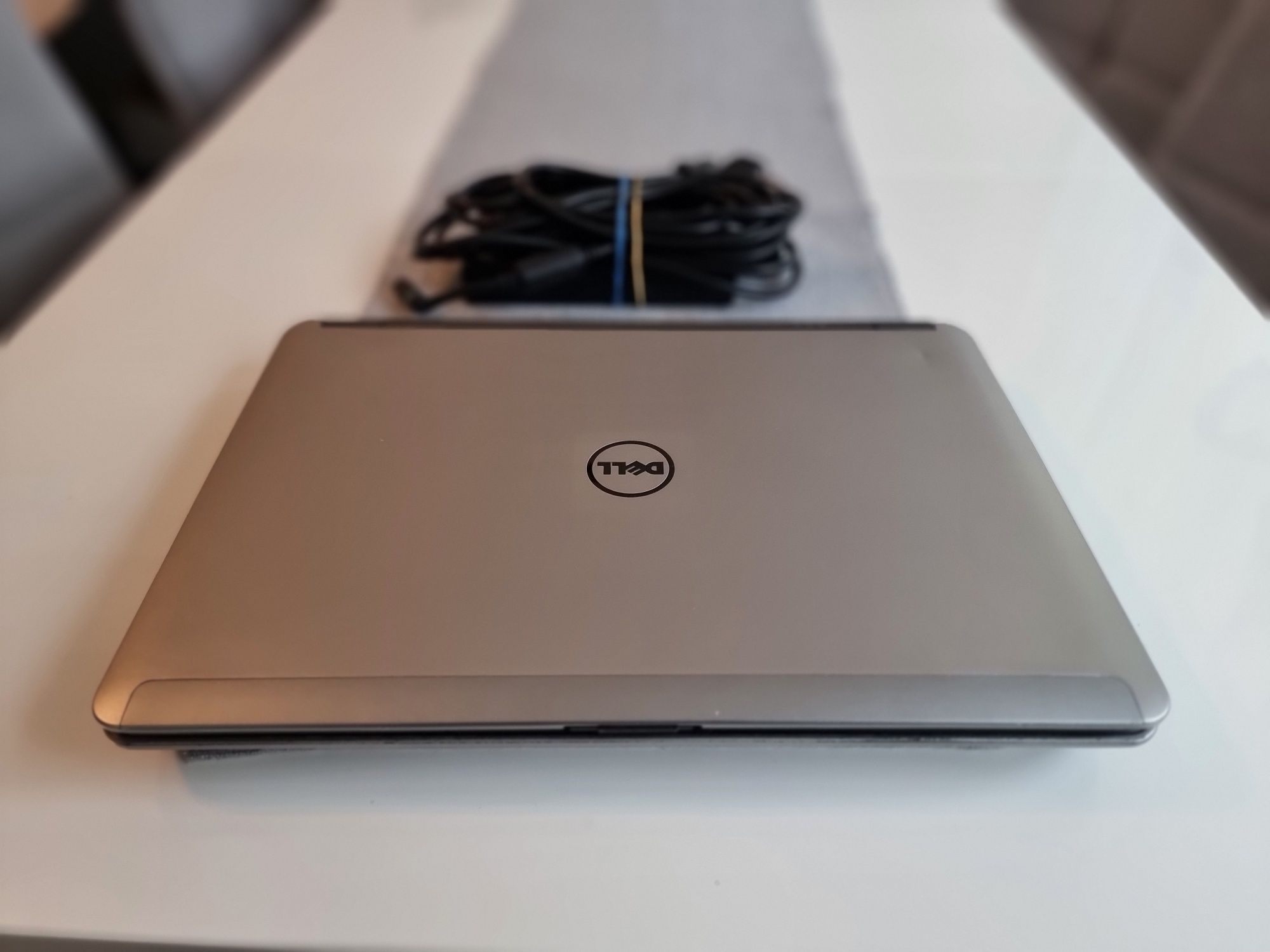 Laptop Dell e6440 Intel i7 - 4600 2.90 GHz 16 GB RAM 512 SSD Win 10 pr