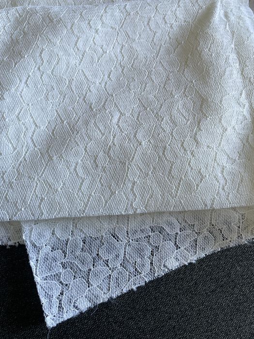 Отрезы тканей, остатки