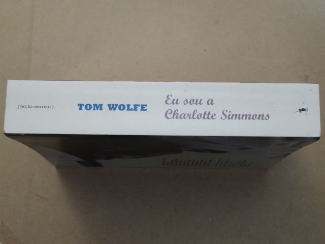 Eu Sou a Charlotte Simmons de Tom Wolfe