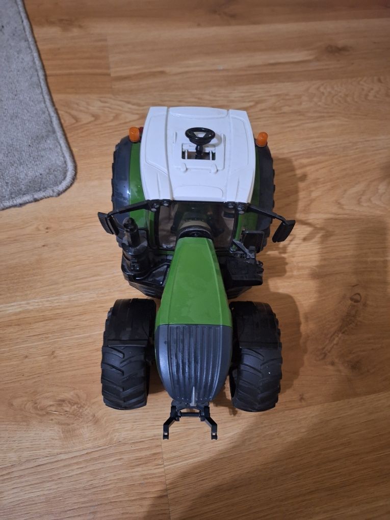 Bruder, Traktor Fendt 1050 Vario