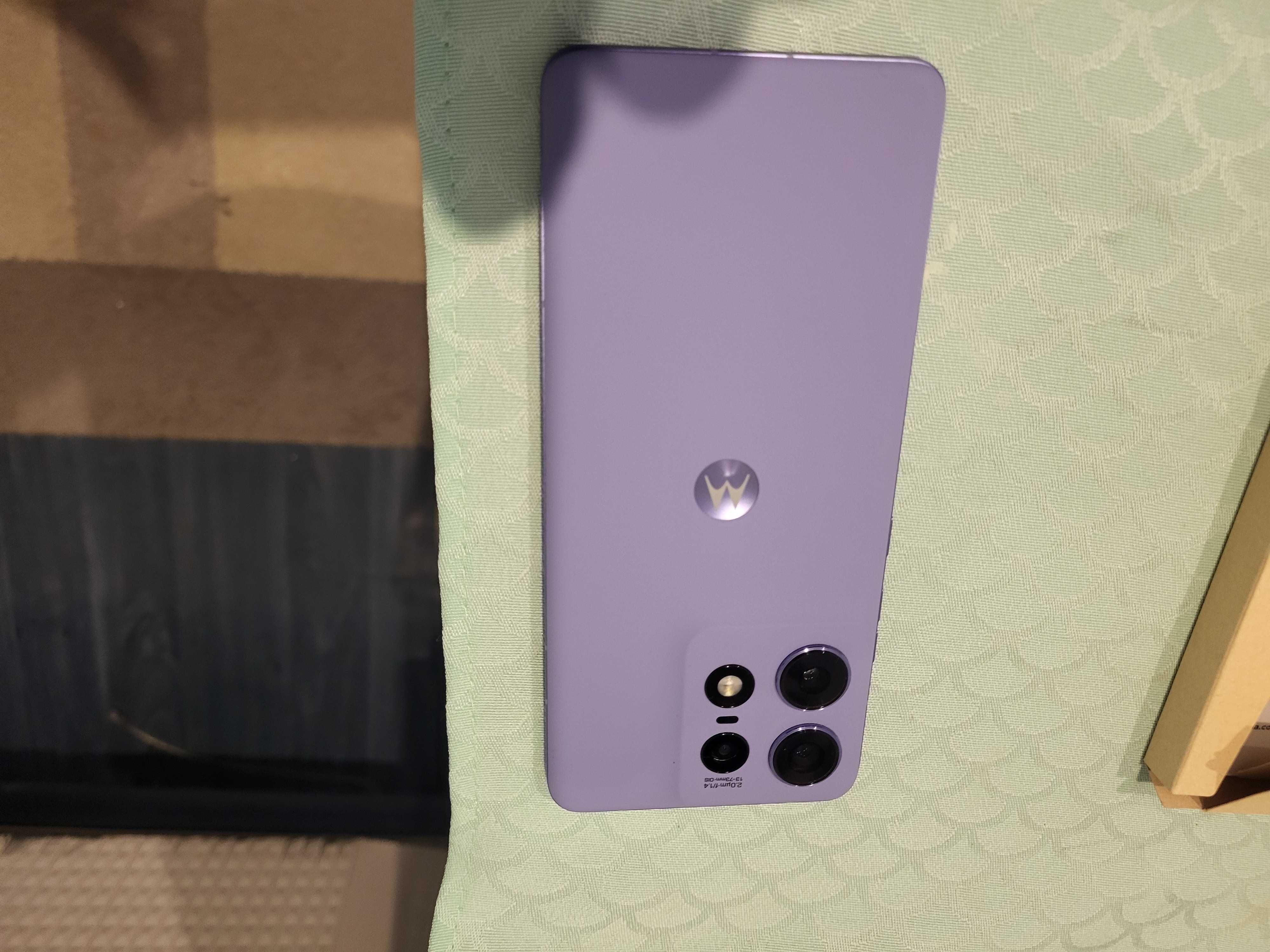 Motorola Edge 50 Pro 12 GB 512 GB Lawendowa Bez Rat