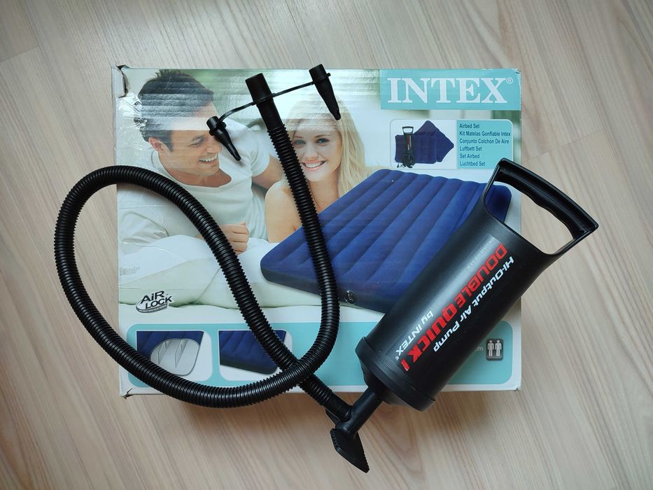 Матрац надувний двуспальний Intex (203смх152смх22см) з насосом