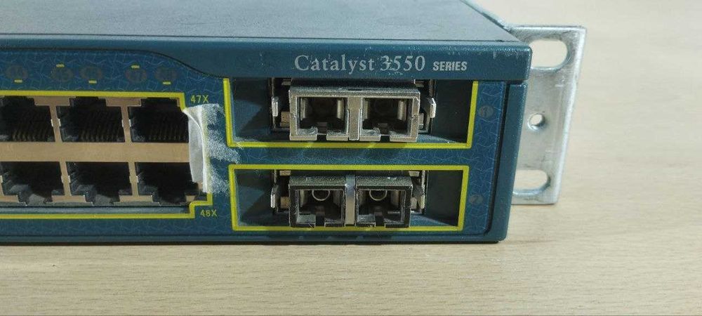 Комутатори Cisco Switch • Catalyst • PoE