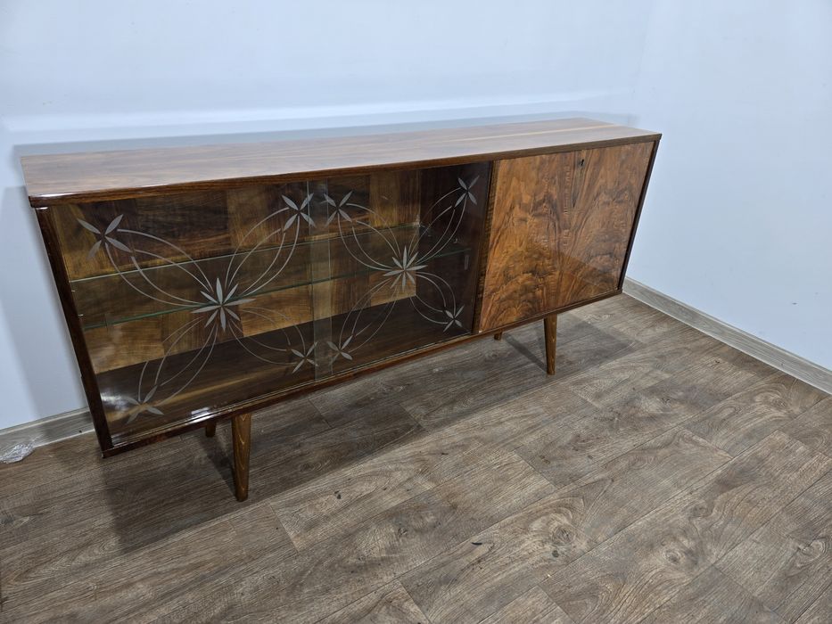 Komoda prl transport