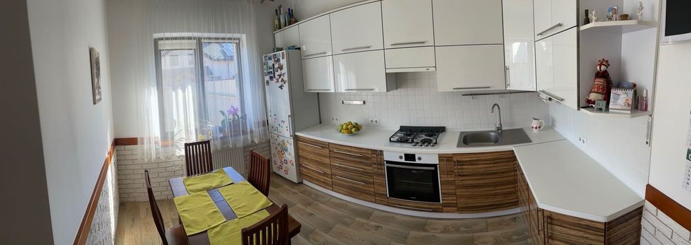 Продаж Рудно котедж 4 кімнати  будинок Львів ,  більше фото в Приват