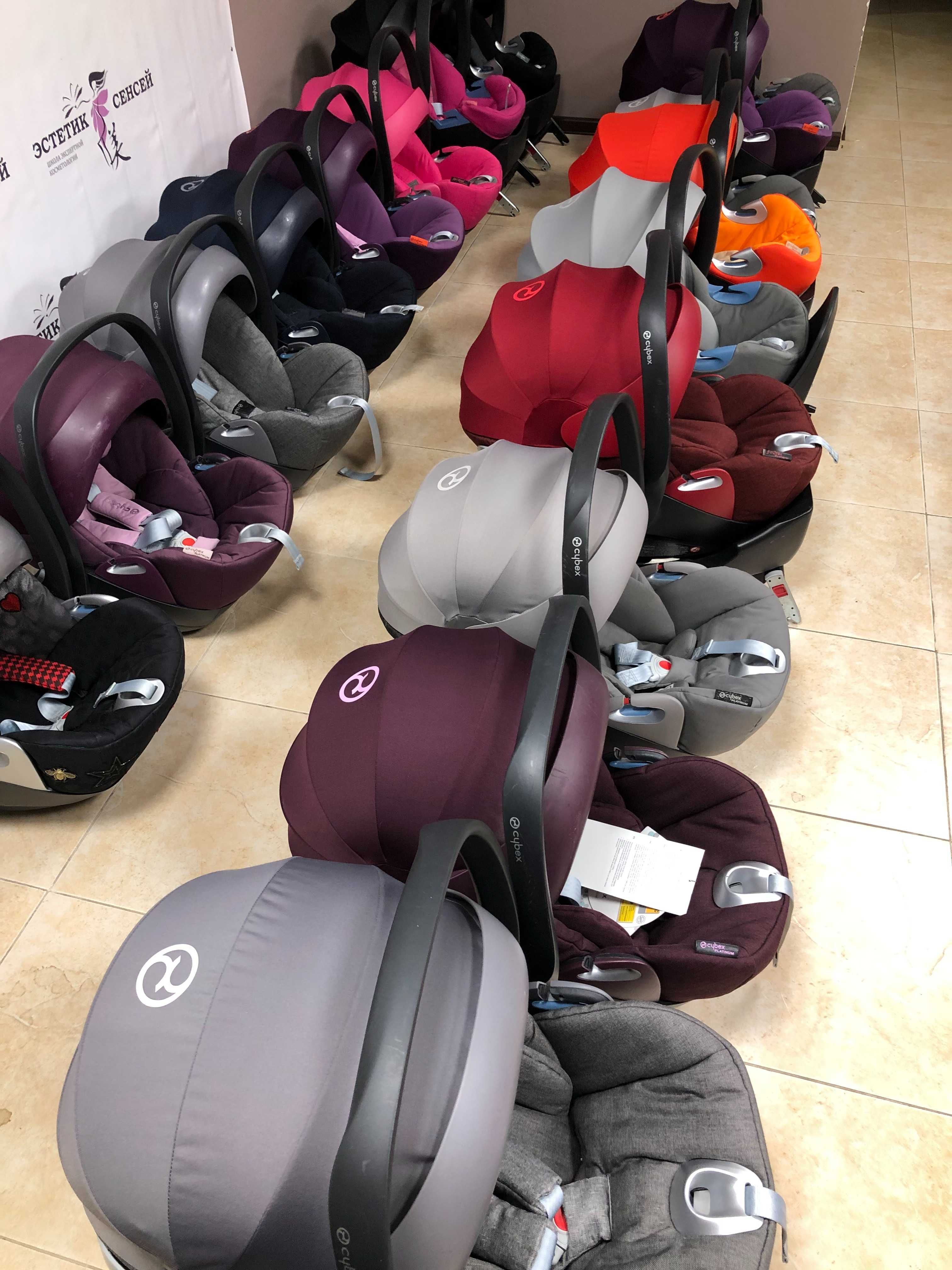 Автокрісла Шоурум Britax Römer Cybex Recaro Maxi Cosi автолюлька cloud