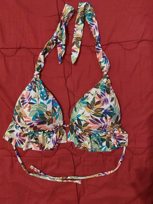 Bikiní/almofadado novo 36