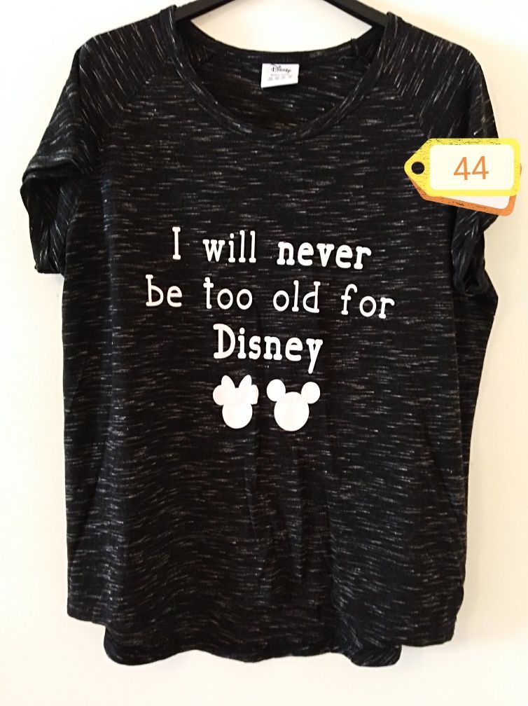 T-shirt Disney tamanho 44