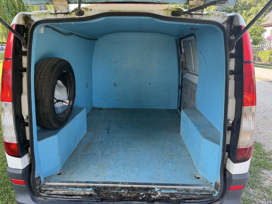 Mercedes Vito 2.2 cdi 2010r blaszak 3os hak stan bdb