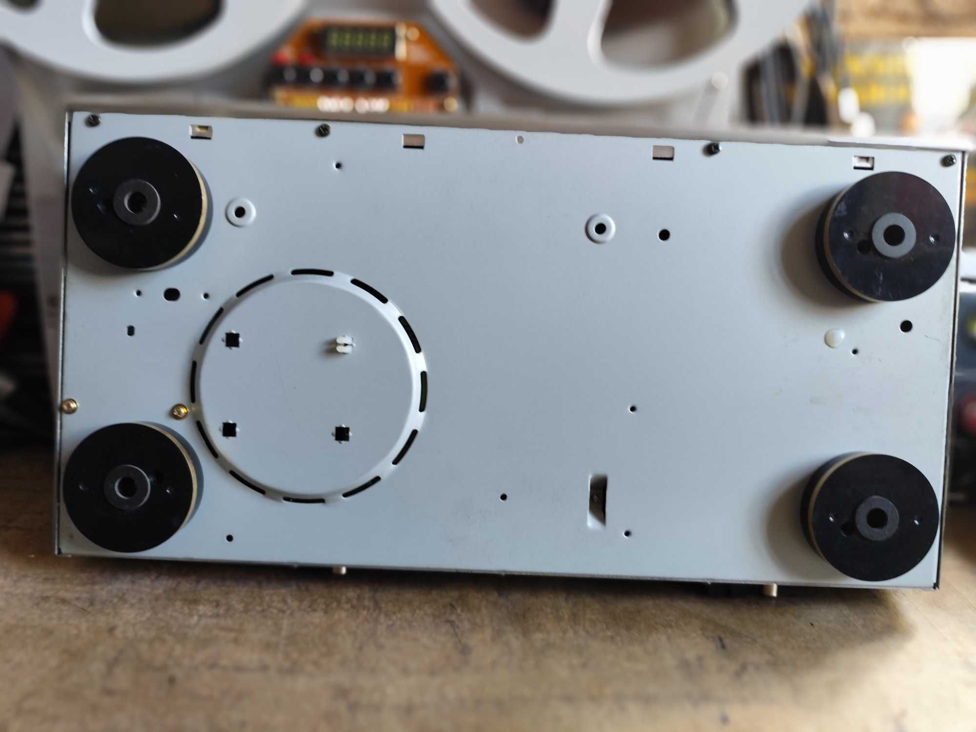 tuner Denon TU-245 Champagne!