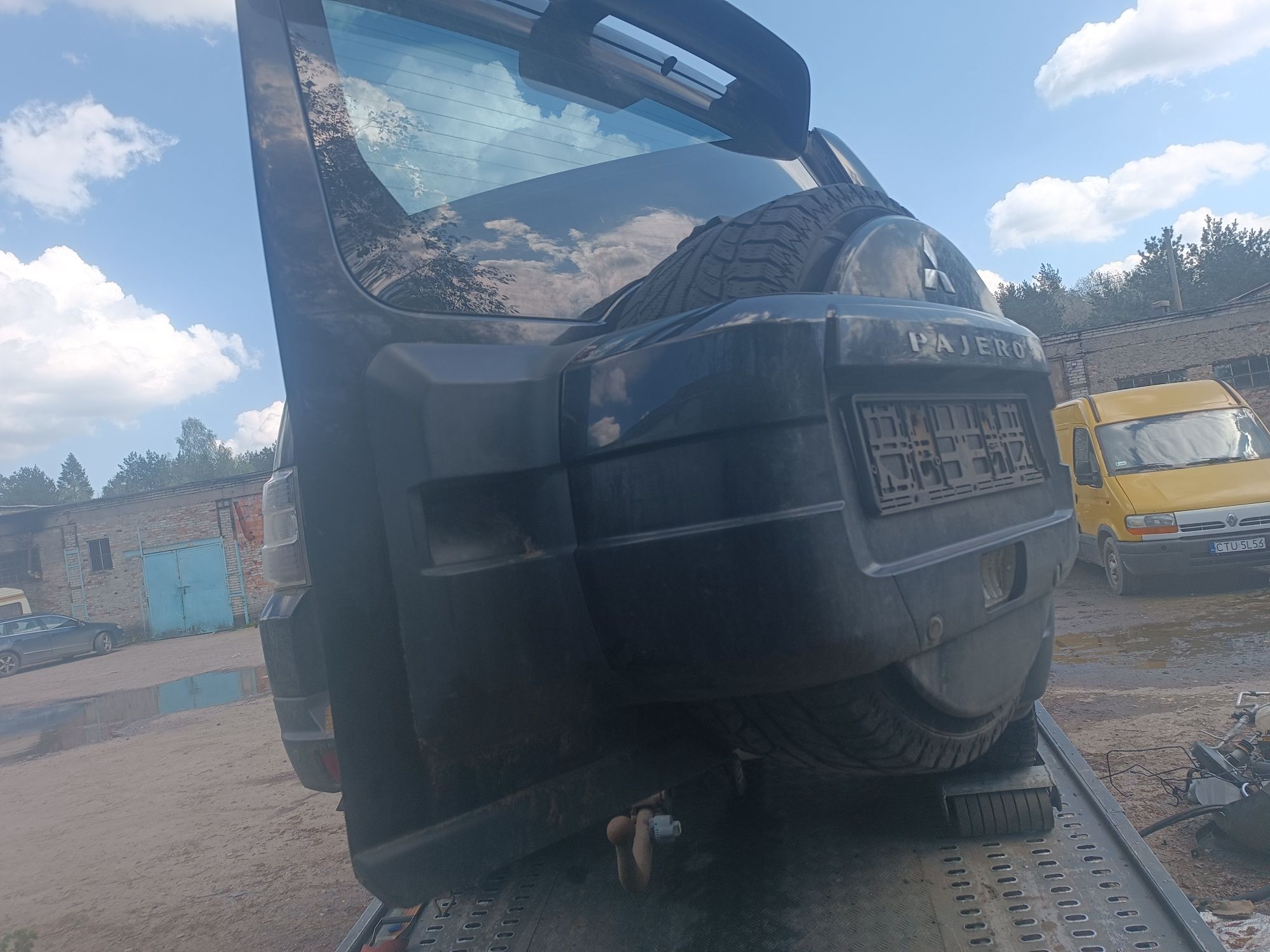 Mitsubishi Pajero IV X24 klapa tył kompletna lotka szyba spojler lotka