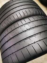 295 35R19 Michelin