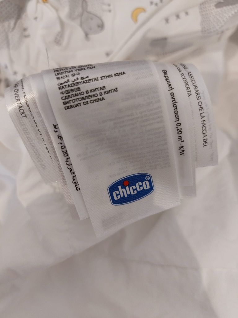 Chicco Next2me Essential + roupa cama