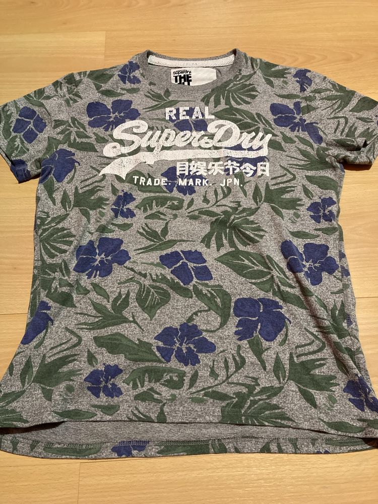 T-shirt Superdry duas unidades