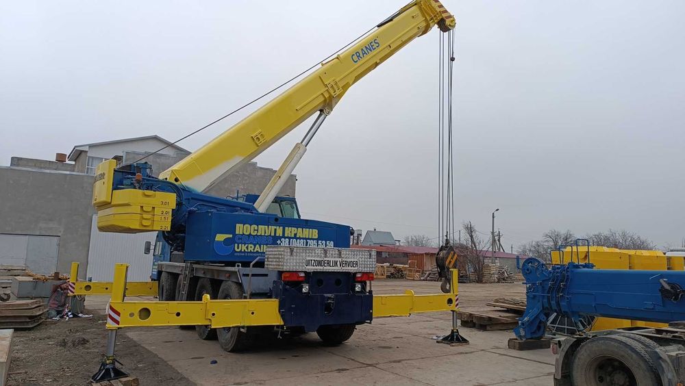 Автокран LIEBHERR LTM1070