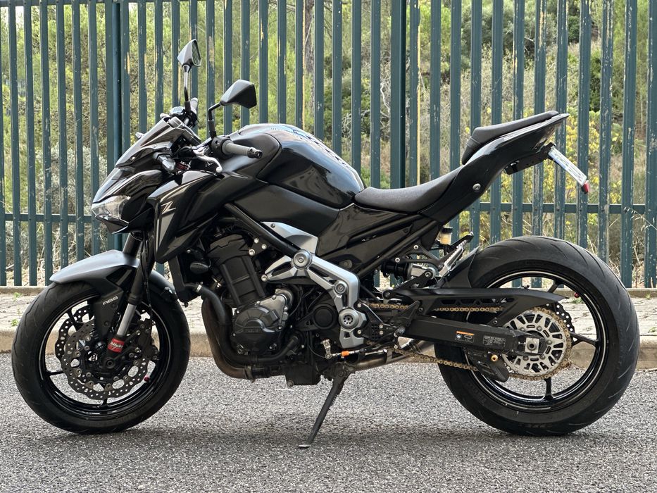 KAWASAKI Z900 - Full Extras, Full Power!