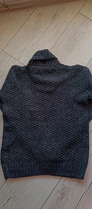 Sweter Reserved 146cm
