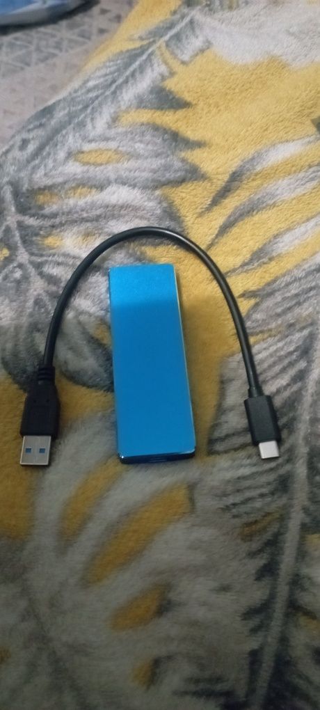 Zewnętrzny dysk twardy 2Tb