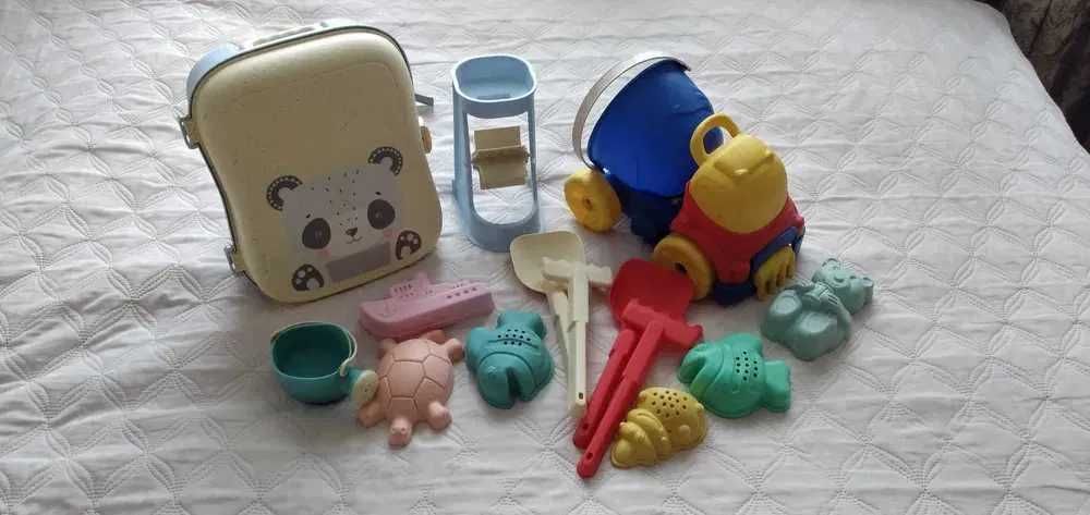 zabawki do piaskownicy, nad morze, plecak + auto