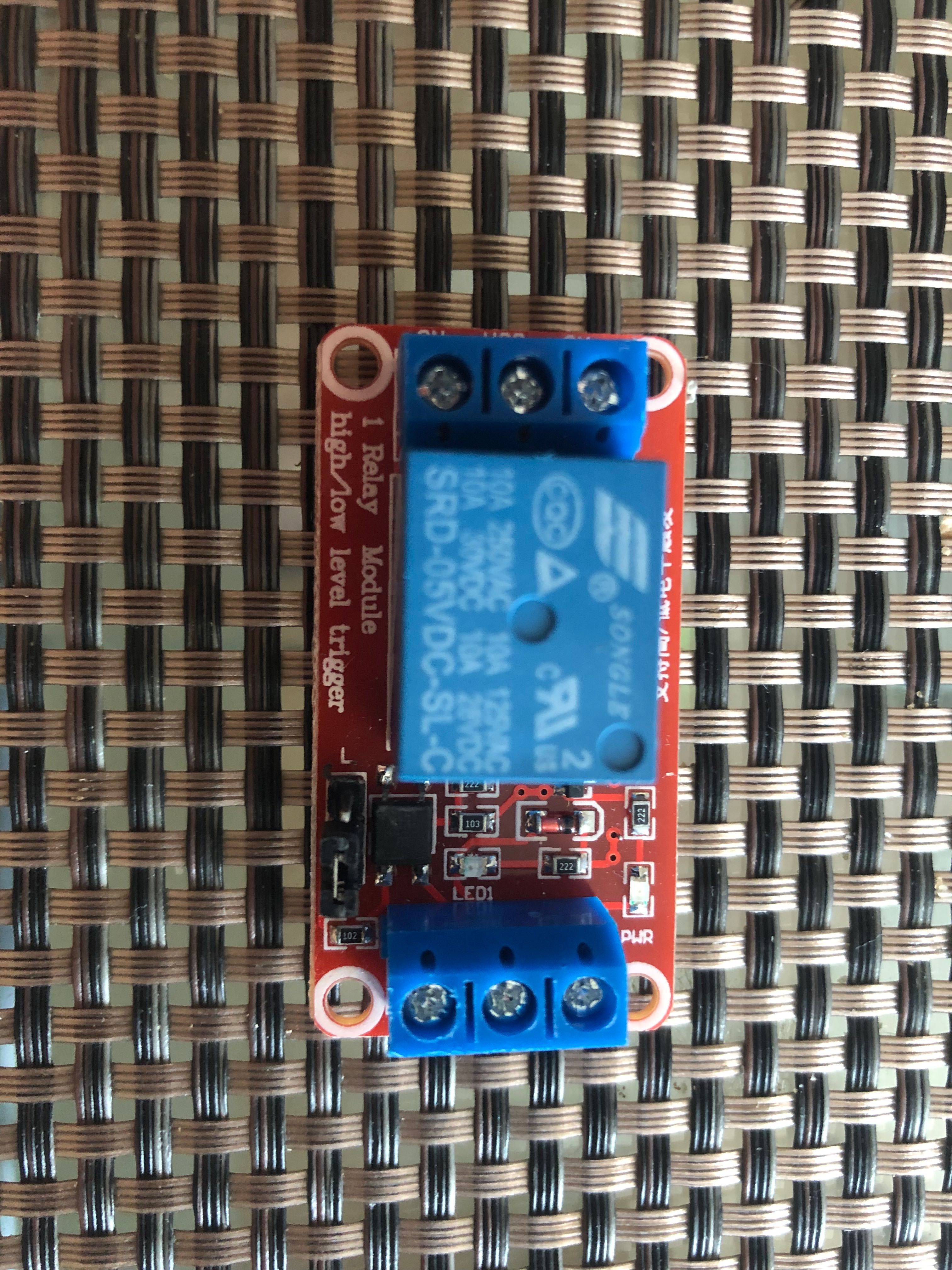 Arduino relay module high low level trigger