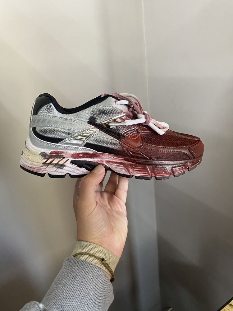 Nike Initiator Custom Red