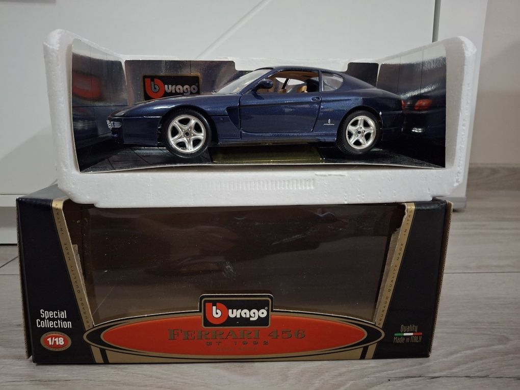 Samochód Kolekcjonerski Ferrari 456 GT 1992 Bburago 1:18
