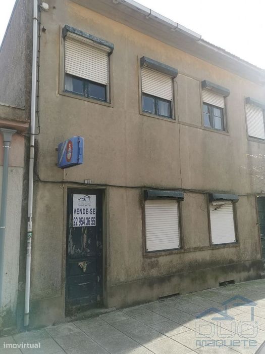 Moradia em Leça da Palmeira para Retauro