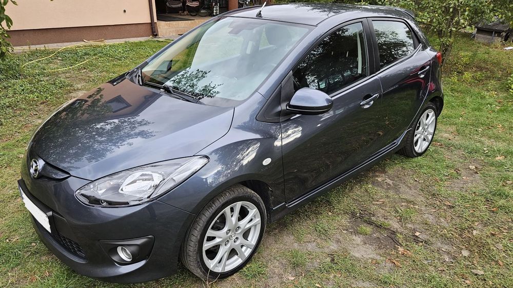 Mazda 2 Mazda 2 1.4 Diesel, 2008 rok, 240 tys. km, 2 komplety kół, auto. klima