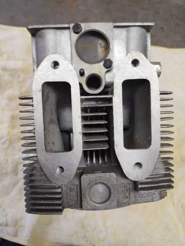 DEUTZ 514 lub 614 lub 714  głowica cylindra nowa oryginał 84R