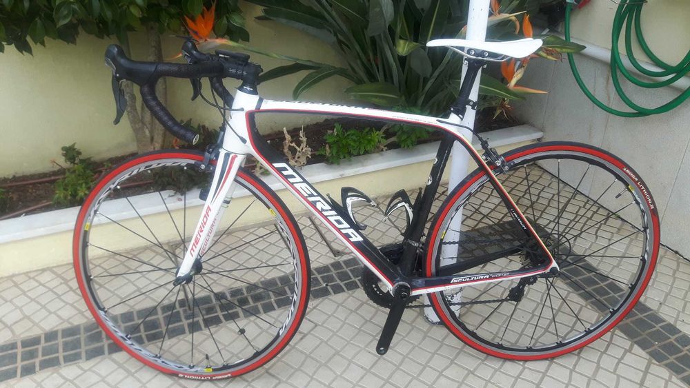 Vendo bicicleta Estrada Carbono